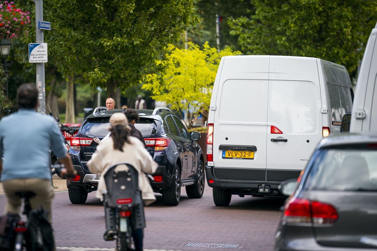 Verkeersdrukte in de stad