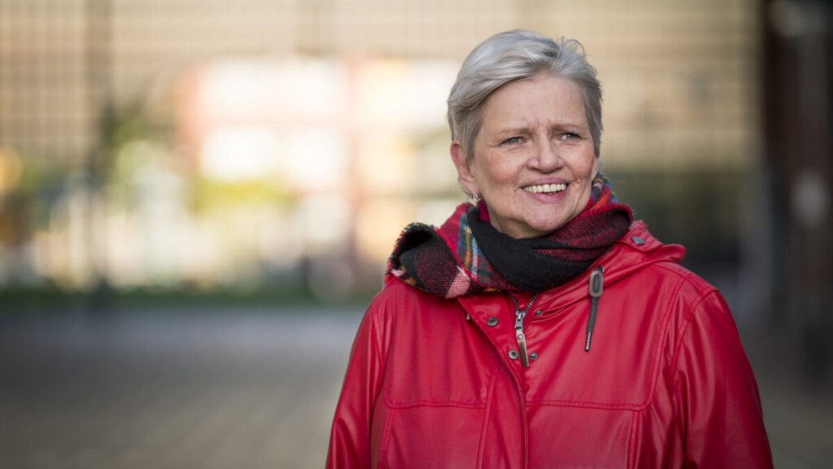 Foto van Margreet de Jonge. Ze is voorzitter van het Wijkberaad Laakhavens en werkt vrijwillig in het wijkcentrum.